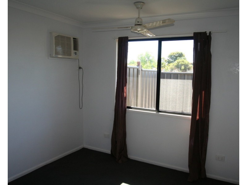 5 Colden Place, Emerald QLD 4720