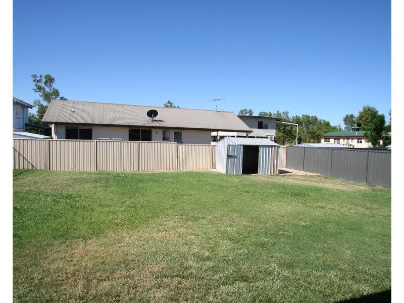 5 Colden Place, Emerald QLD 4720