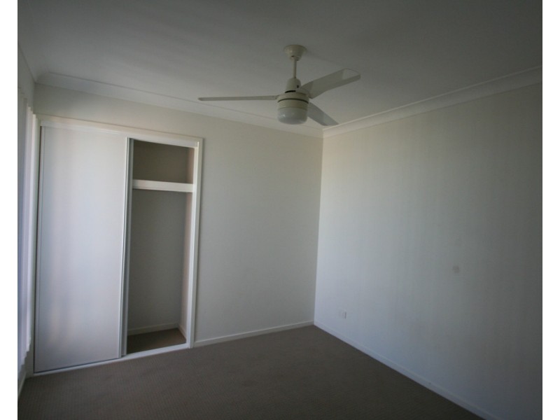 11 Lightening Street, Emerald QLD 4720