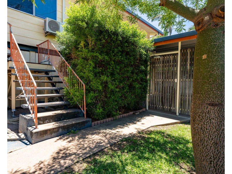 11 Bridgeman Street, Emerald QLD 4720