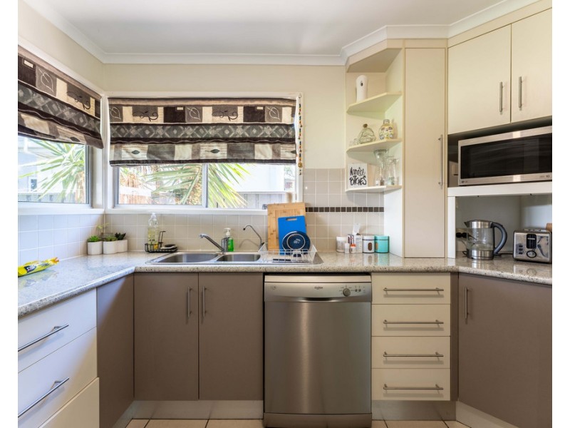 7 Batts Place, Emerald QLD 4720