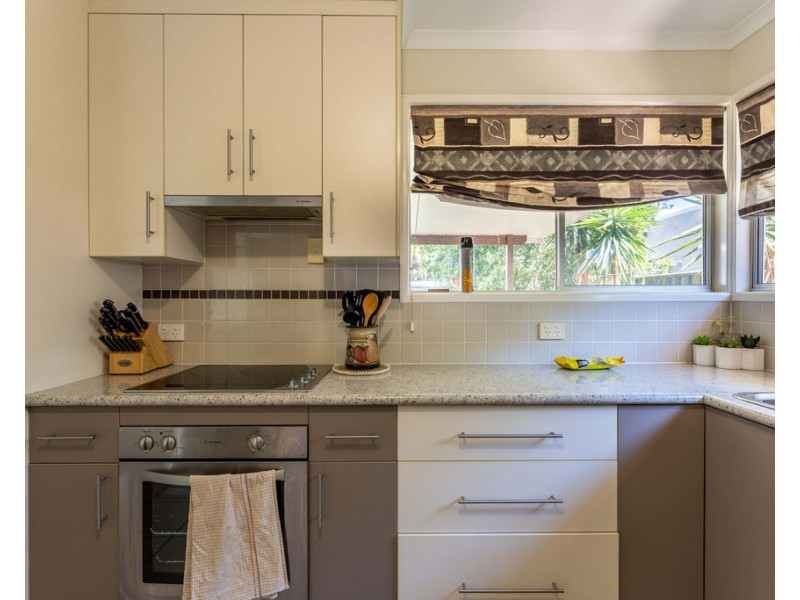 7 Batts Place, Emerald QLD 4720