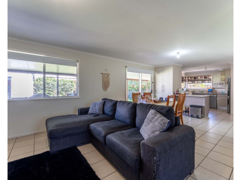 7 Batts Place, Emerald QLD 4720