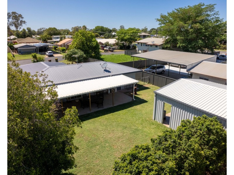 7 Batts Place, Emerald QLD 4720