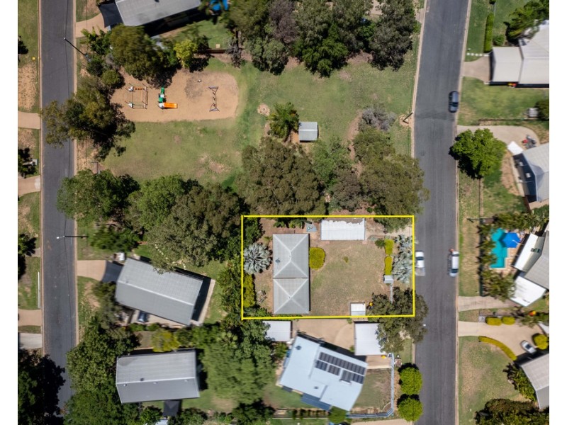 34 Bonython Drive, Emerald QLD 4720
