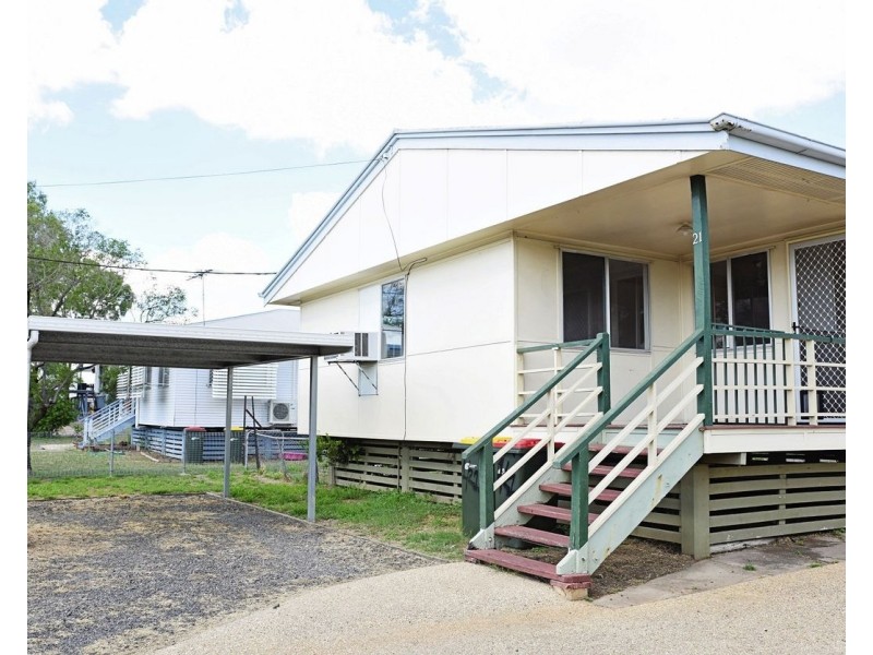 1/21 Gidyea Street, Blackwater QLD 4717