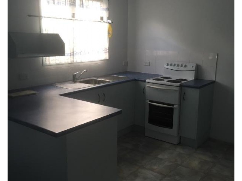 3/24 Conran Street, Capella QLD 4723