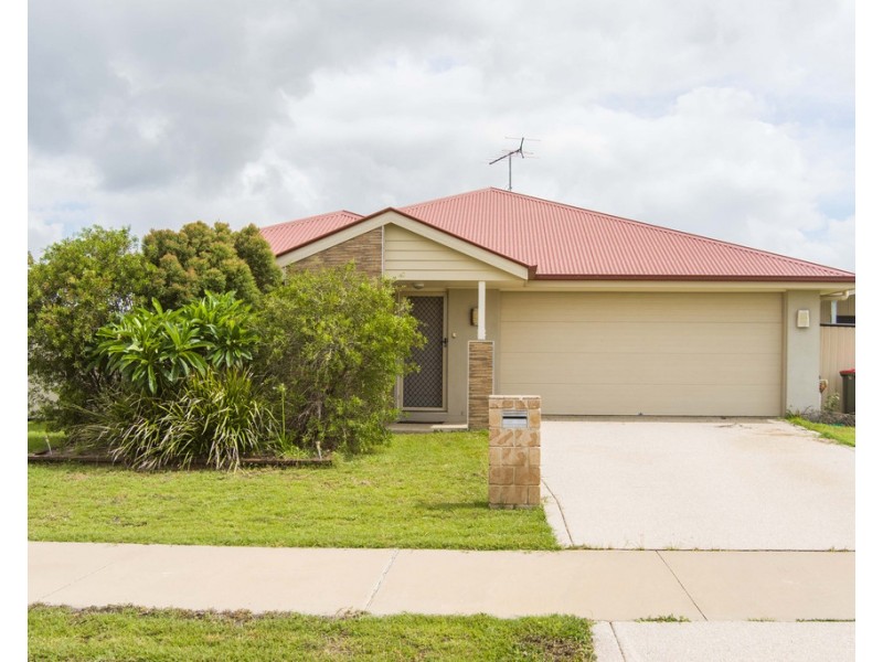 9 Vale Street, Emerald QLD 4720