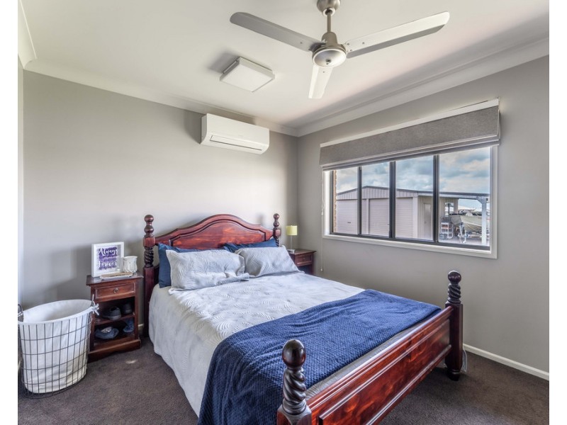 73 Mayfair Drive, Emerald QLD 4720