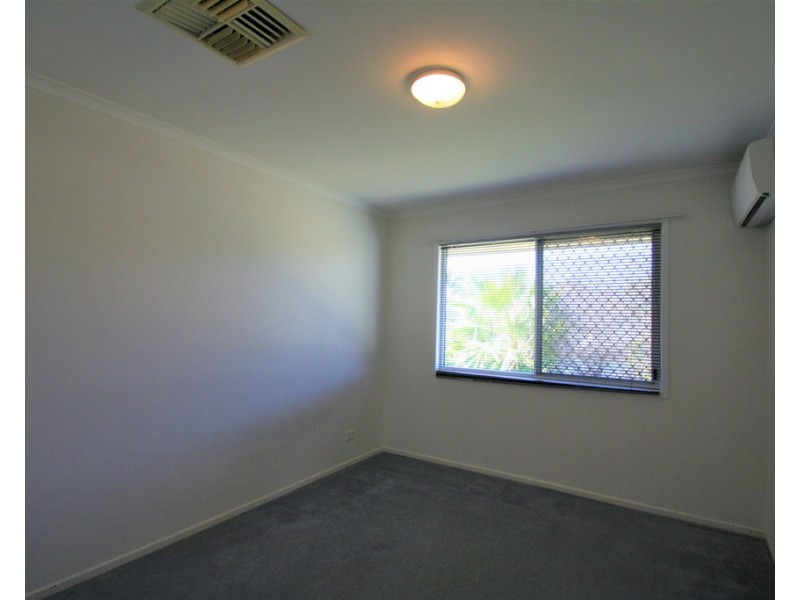 219 BORILLA STREET, Emerald QLD 4720