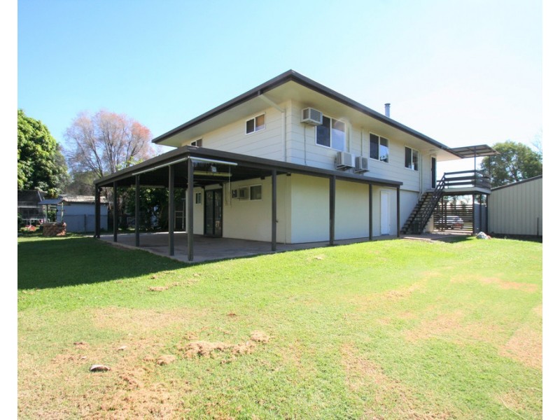 219 BORILLA STREET, Emerald QLD 4720