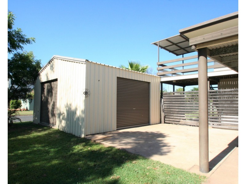 219 BORILLA STREET, Emerald QLD 4720