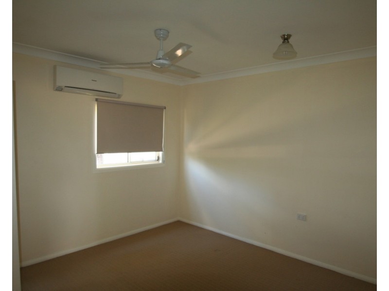 70 Baker Street, Emerald QLD 4720