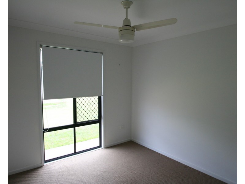 52 Mayfair Drive, Emerald QLD 4720