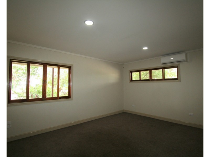 54 Tourmaline Road, Emerald QLD 4720