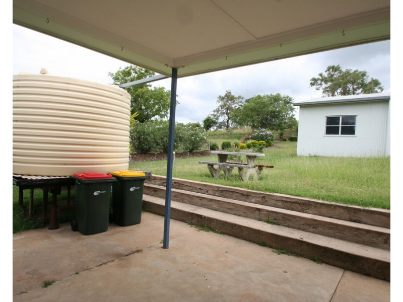 74 William Street, Springsure QLD 4722