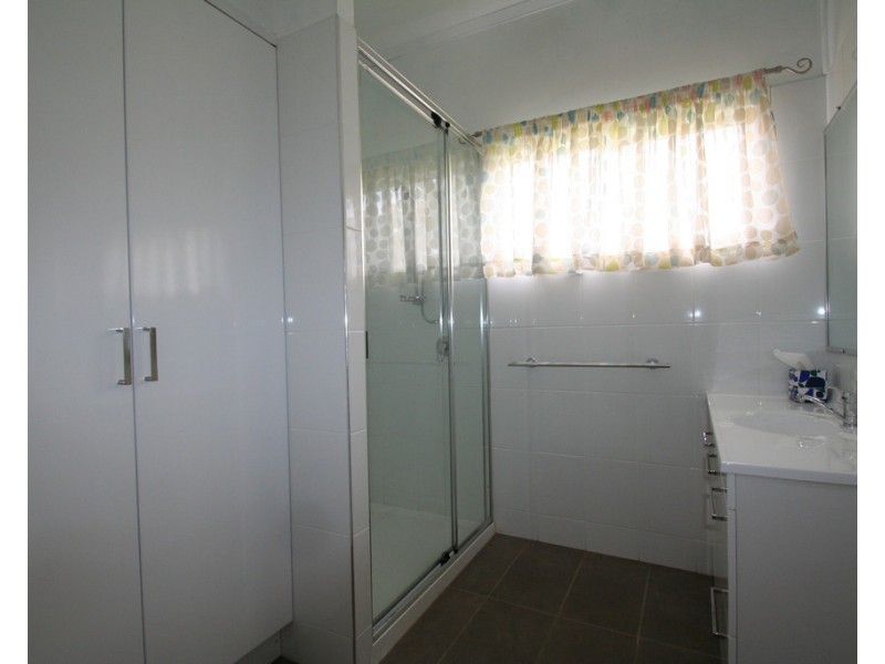 74 William Street, Springsure QLD 4722