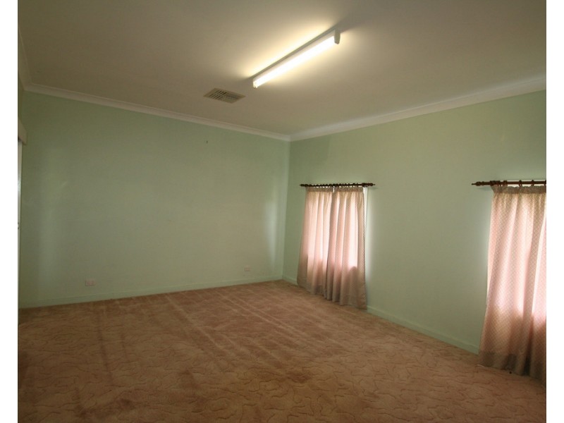 74 William Street, Springsure QLD 4722