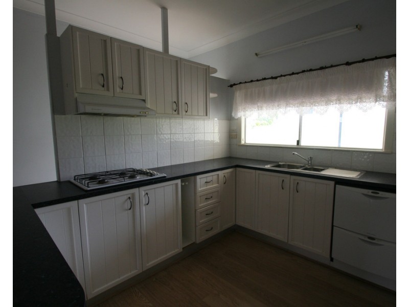 74 William Street, Springsure QLD 4722