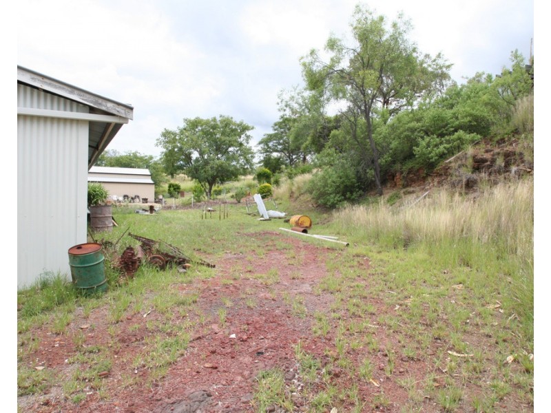 74 William Street, Springsure QLD 4722