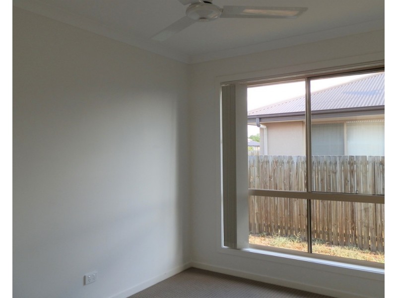 13 Jade Street, Emerald QLD 4720