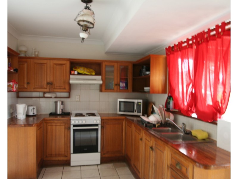 1/21 Opal Street, Emerald QLD 4720