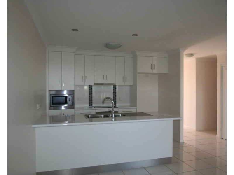 3/29 Scenic Drive, Emerald QLD 4720