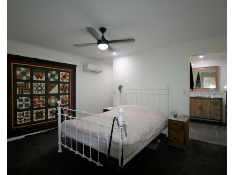 6 Cunningham Drive, Emerald QLD 4720