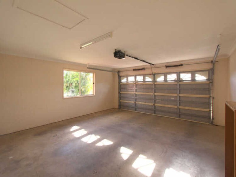 6 Staunton Street, Emerald QLD 4720