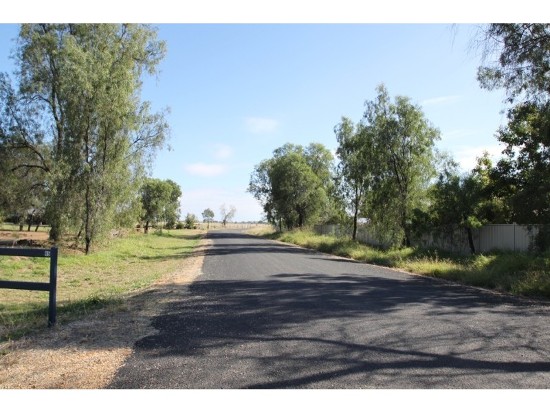 57 Slack Drive, Emerald QLD 4720