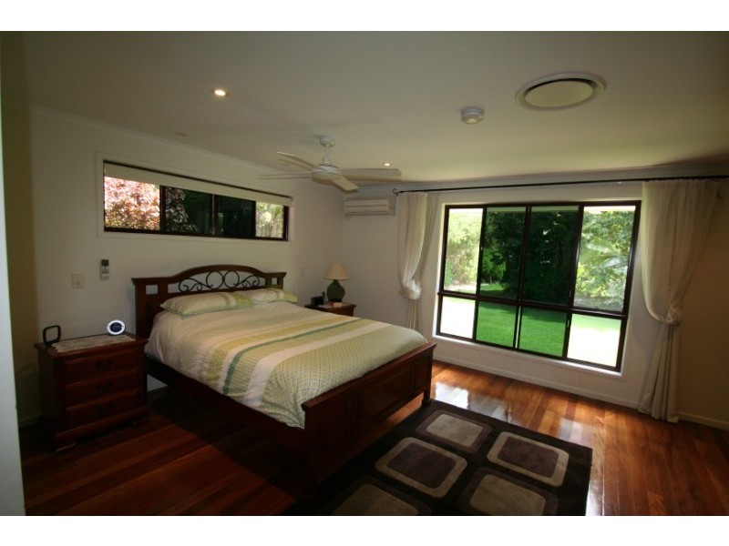 3 Country Lane, Emerald QLD 4720