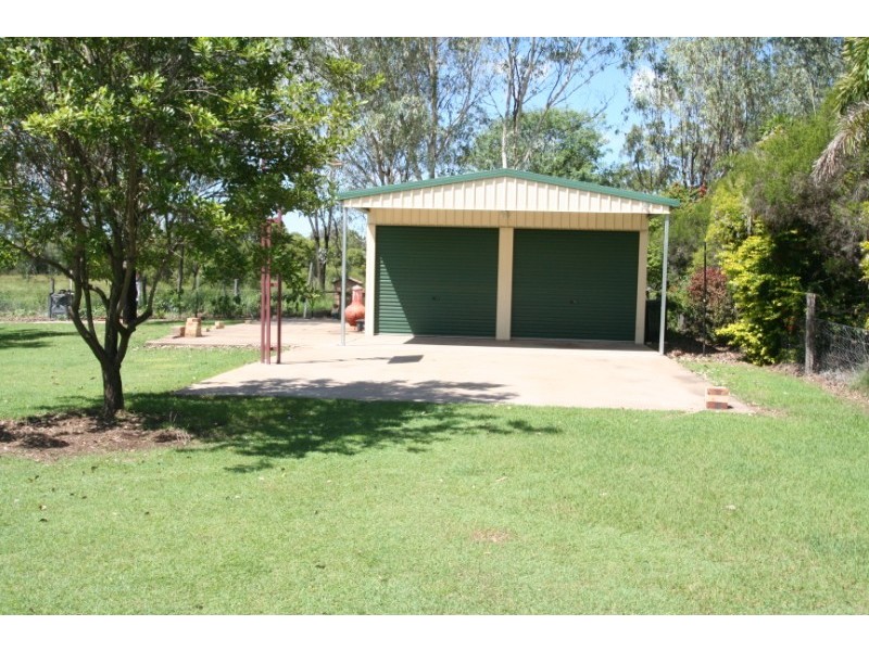 3 Country Lane, Emerald QLD 4720