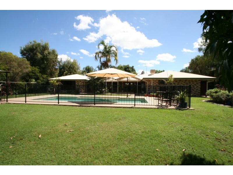 3 Country Lane, Emerald QLD 4720