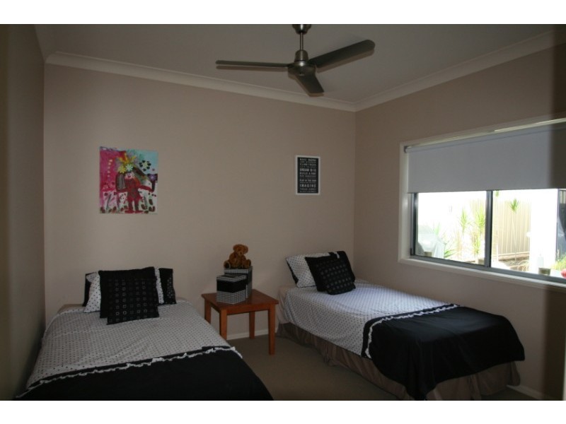 13A Mooney Crescent, Emerald QLD 4720