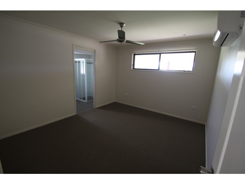 34 Berthun Street, Emerald QLD 4720