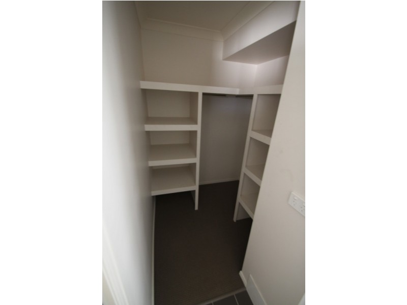 34 Berthun Street, Emerald QLD 4720