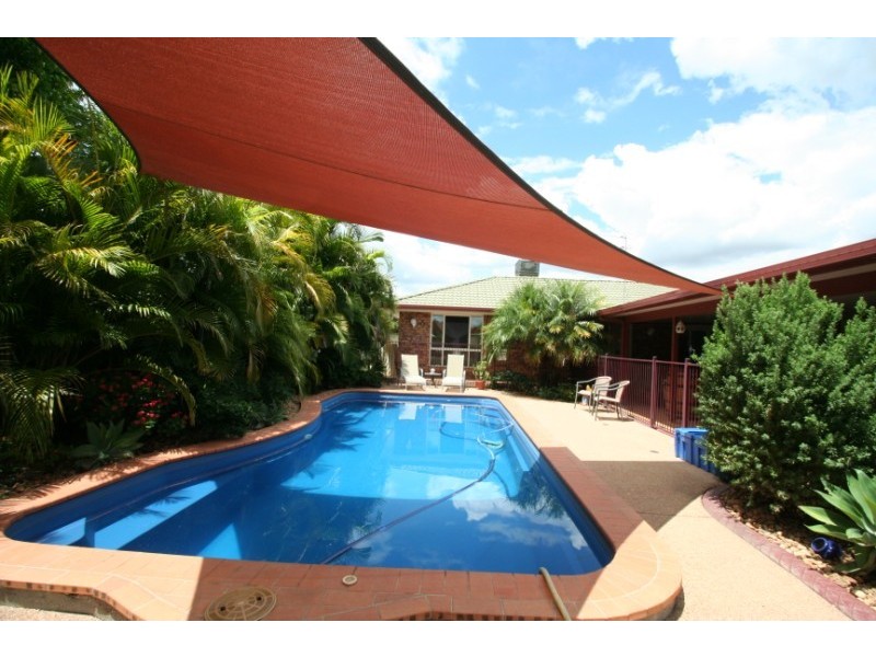 60 Long Street, Emerald QLD 4720