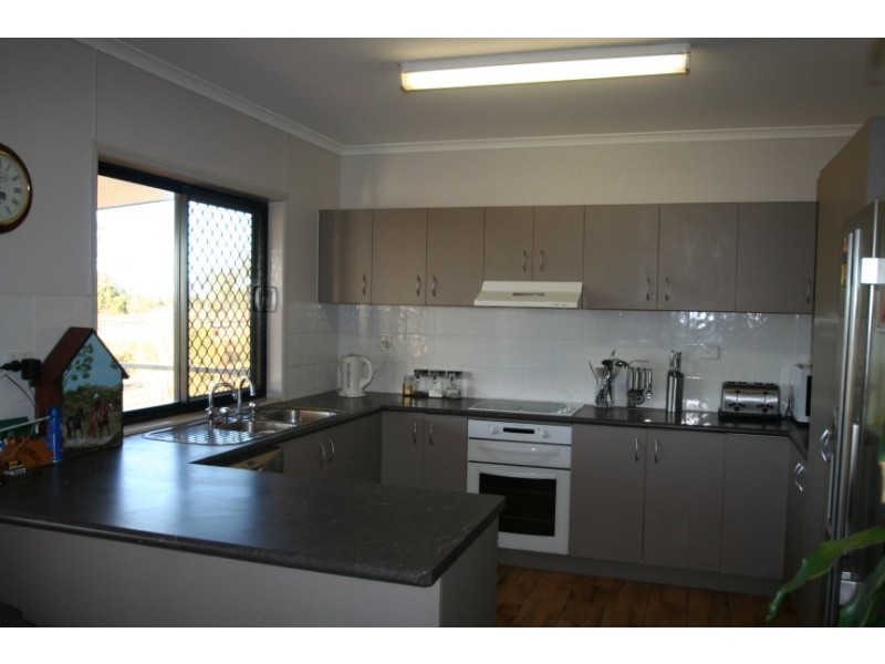 1643 Lilyvale Road, Emerald QLD 4720