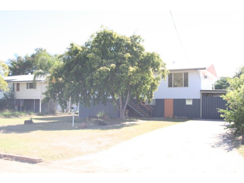 26 Gum Street, Blackwater QLD 4717