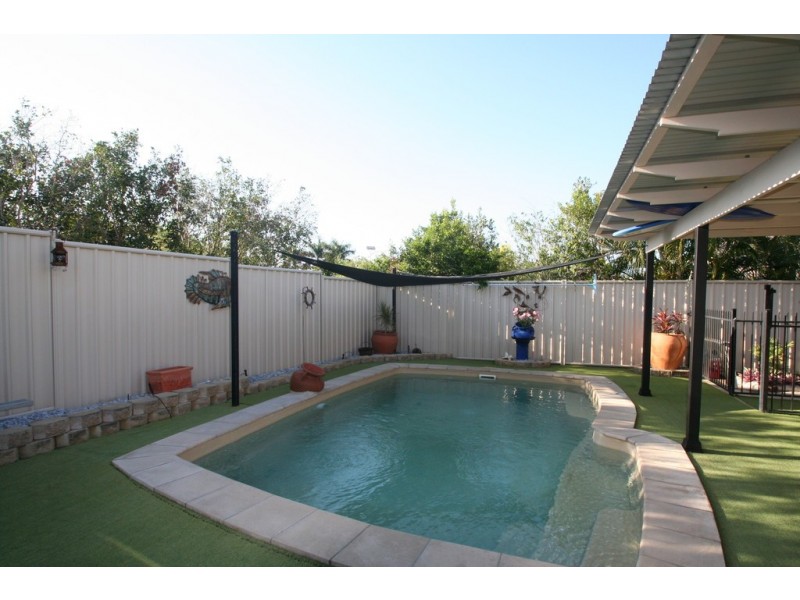 42 Andrews Road, Emerald QLD 4720