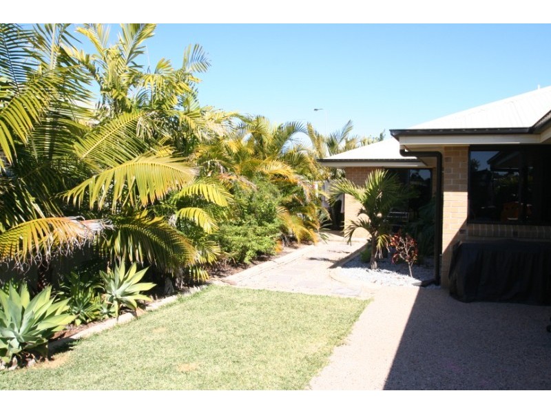 1 Siobhan Court, Emerald QLD 4720