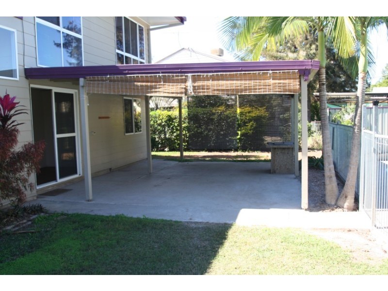 19 Dawn Crescent, Emerald QLD 4720