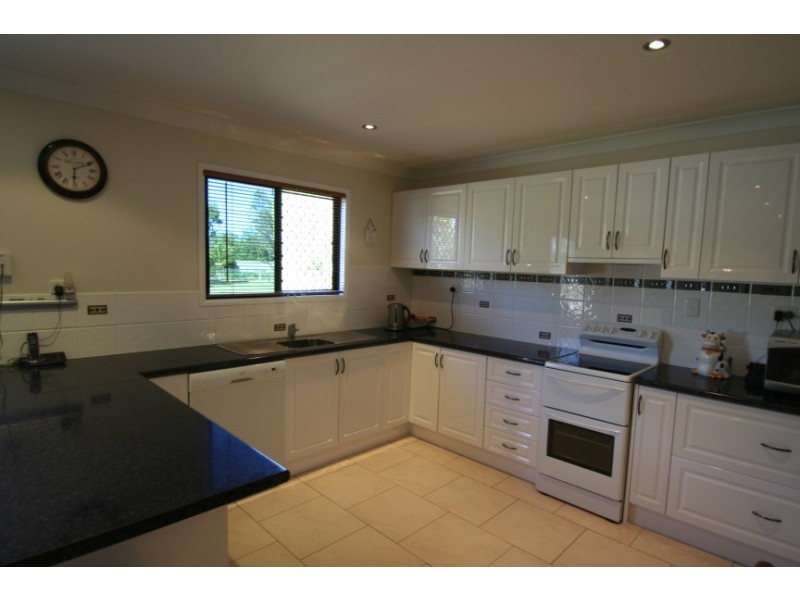 41 Slack Drive, Emerald QLD 4720