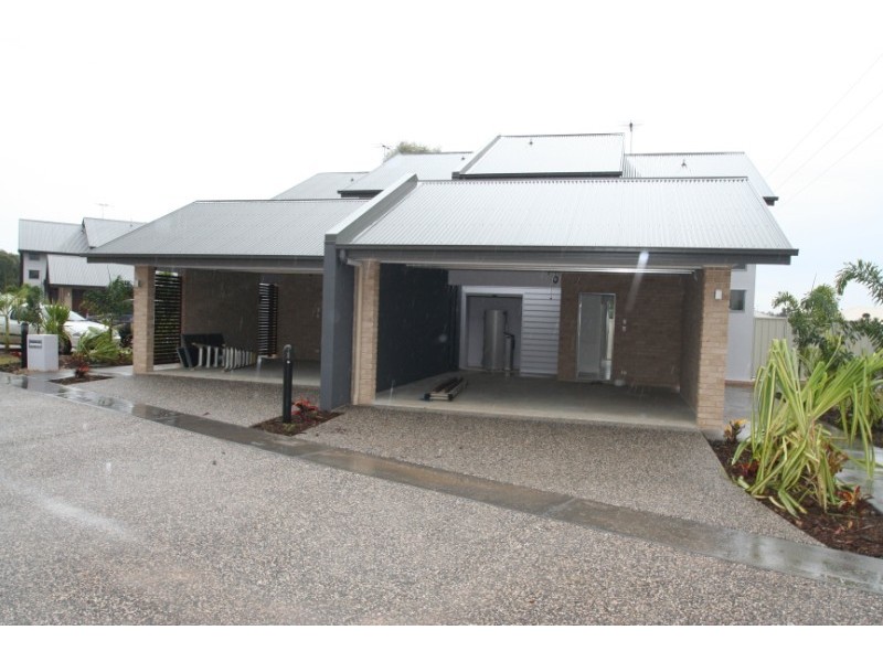 4/18-24 Mooney Crescent, Emerald QLD 4720