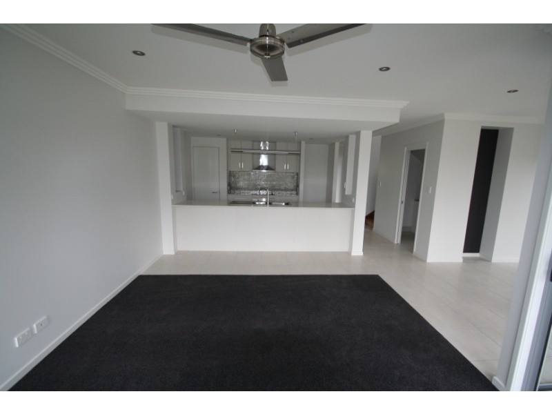 5/18-24 Mooney Crescent, Emerald QLD 4720