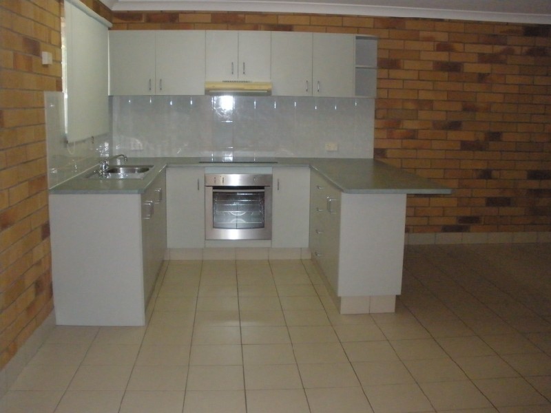 3/66 Esmond Street, Emerald QLD 4720