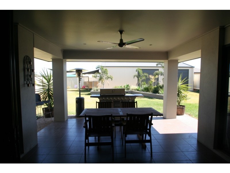 21 Glovar Street, Emerald QLD 4720