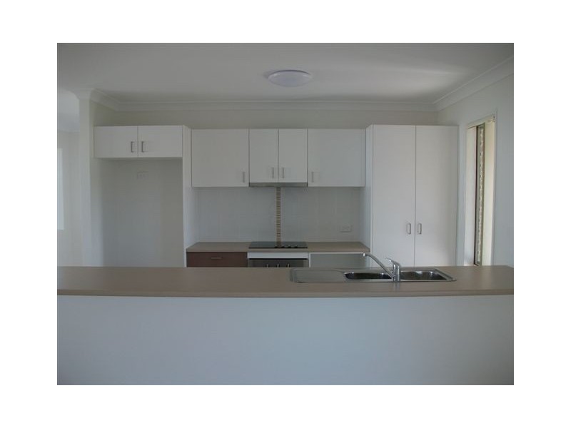 5 Windermere Street, Emerald QLD 4720