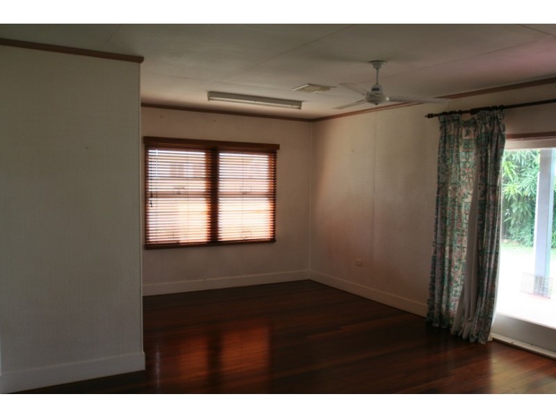 7 Harris Street, Emerald QLD 4720