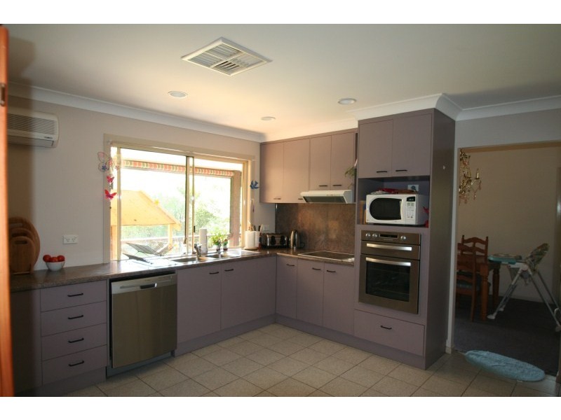 31 Silica Road, Emerald QLD 4720